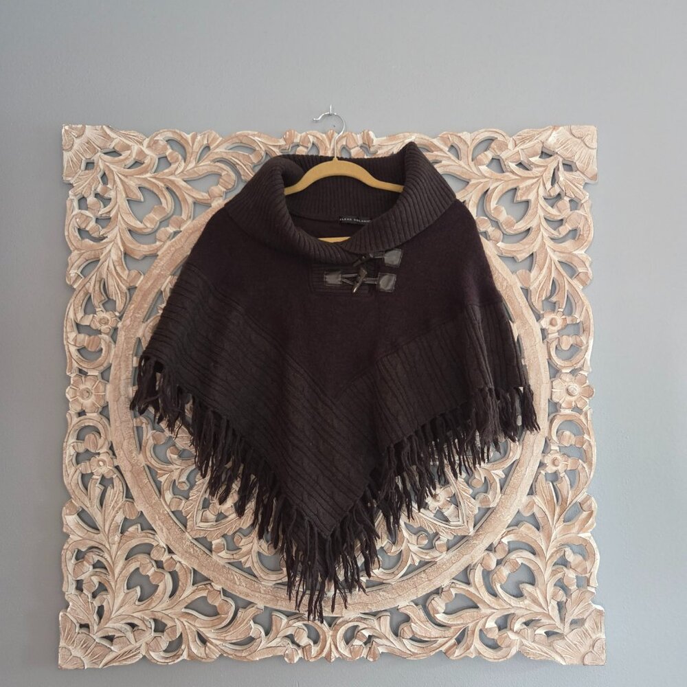 Elena Solano dark brown cable knit wool poncho with toggle buttons Medium